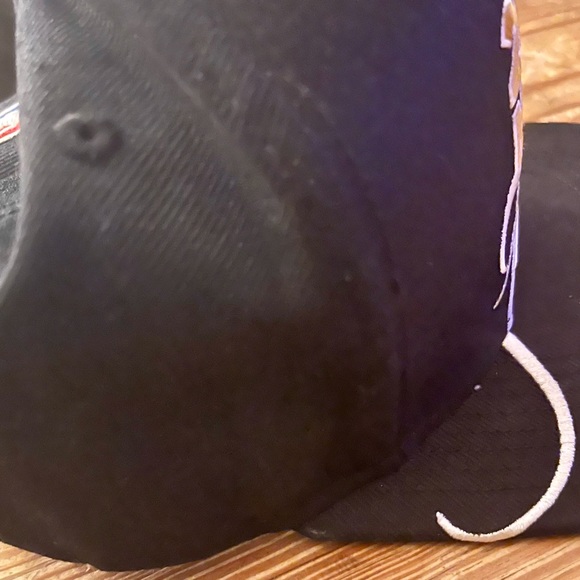 Cleveland Cavaliers 2017 NBA Finals Men’s Adidas Structured Adjustable Hat - Picture 5 of 5